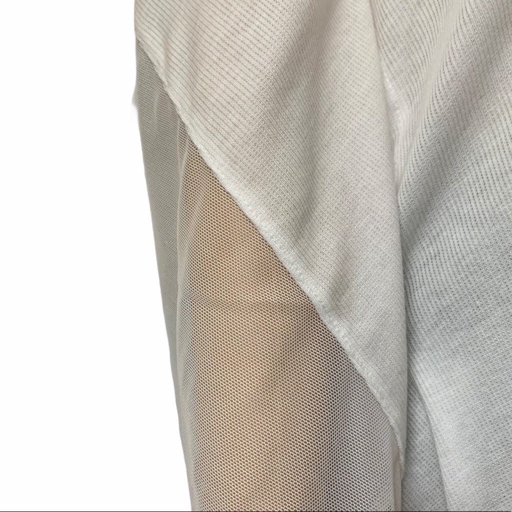 BCBG white blouse, size S - Picture 4 of 5